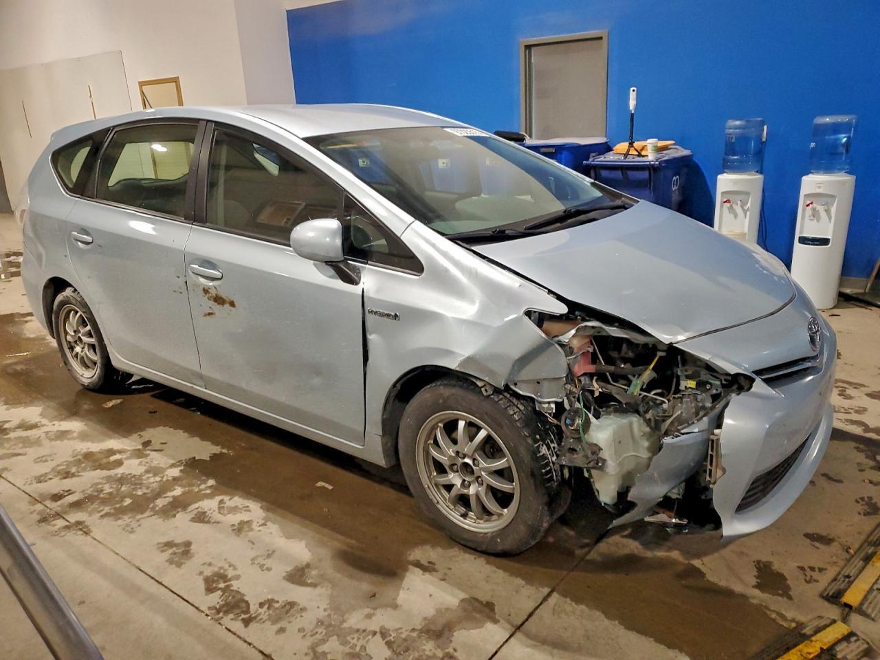 2012 TOYOTA PRIUS V
