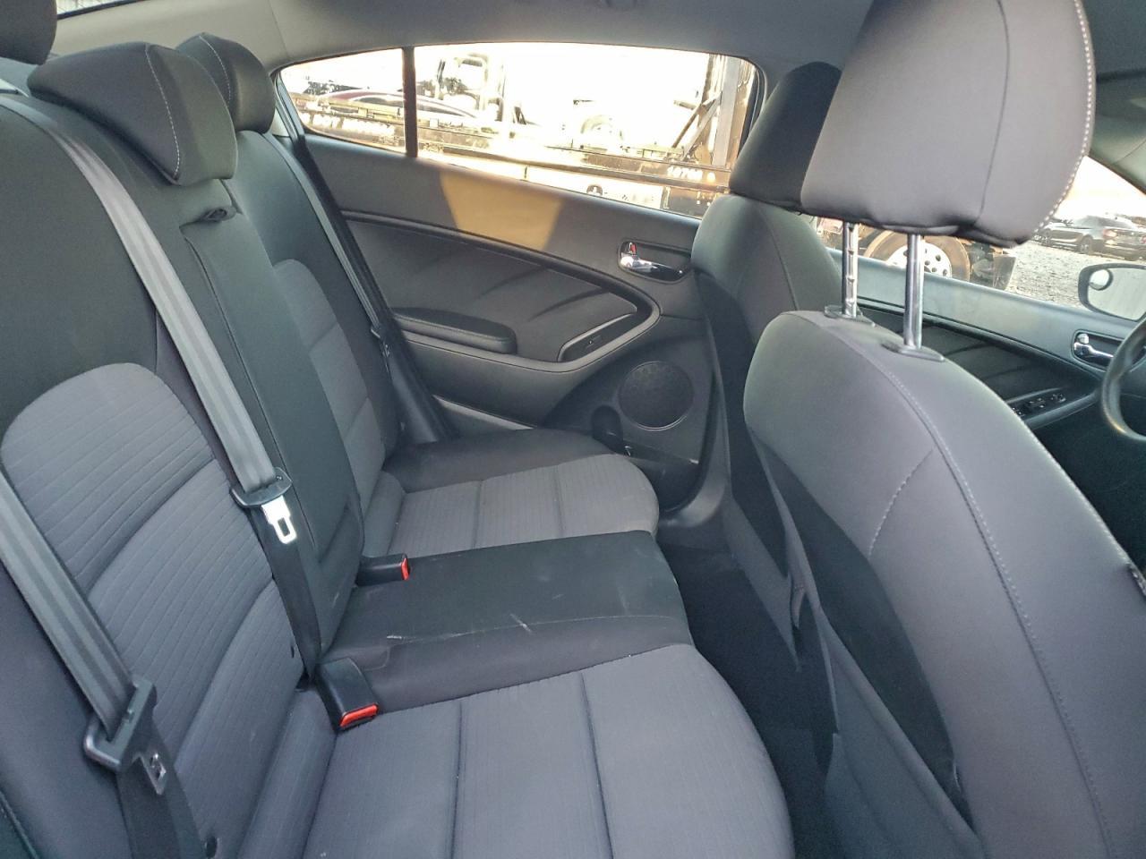 2015 KIA FORTE