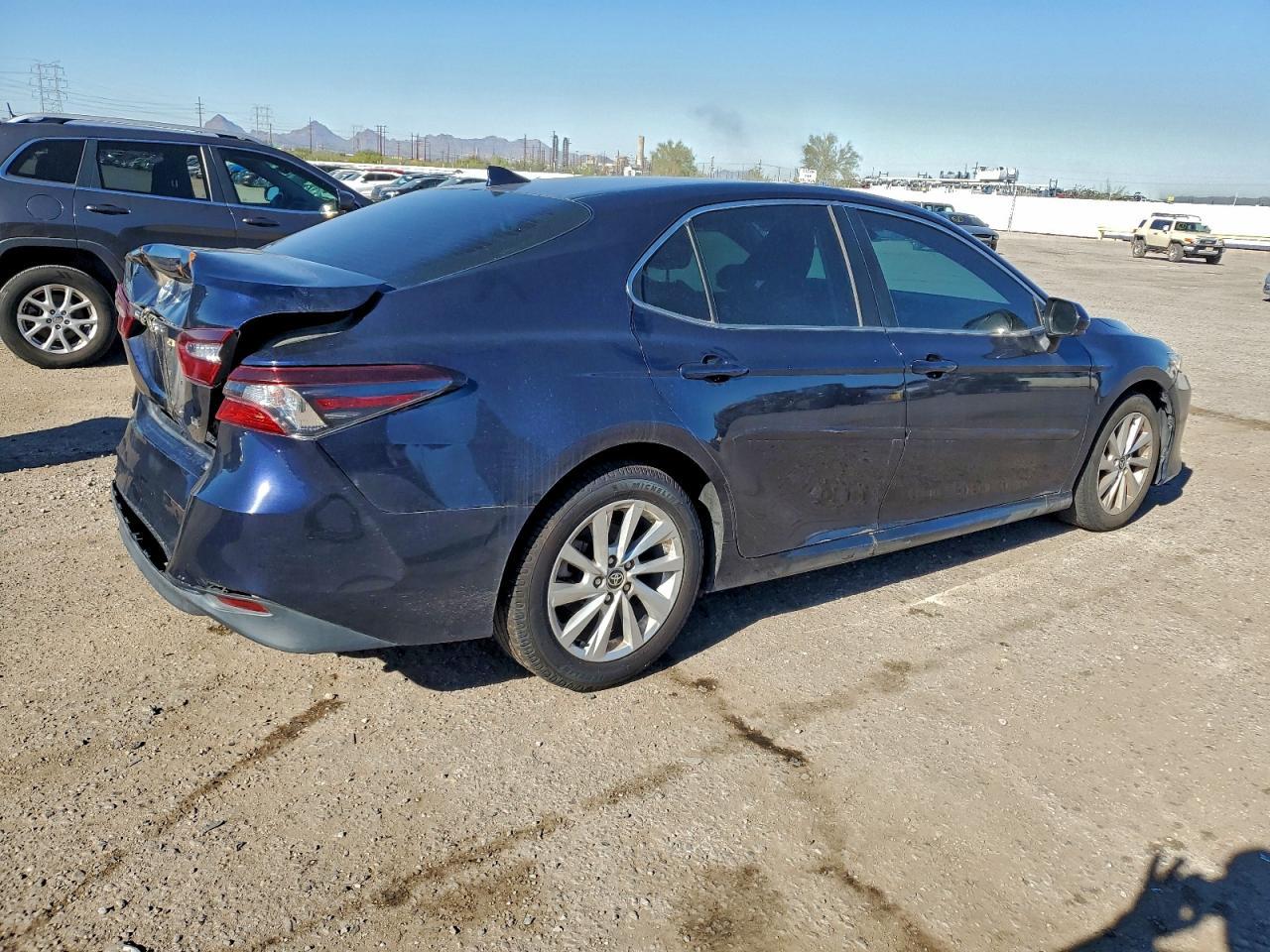 2021 TOYOTA CAMRY