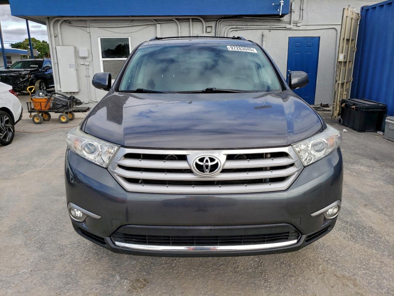 2012 TOYOTA HIGHLANDER