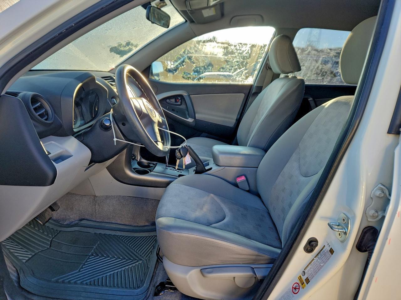 2011 TOYOTA RAV4