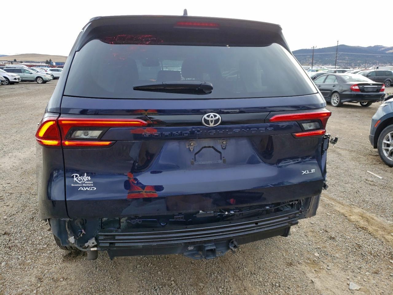 2024 TOYOTA HIGHLANDER