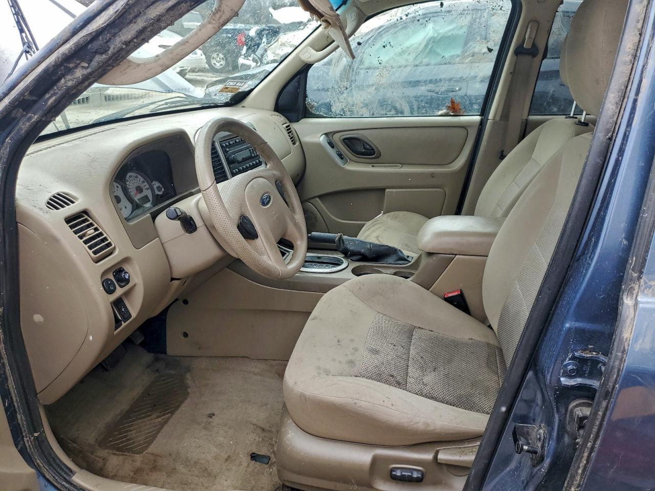 2006 FORD ESCAPE