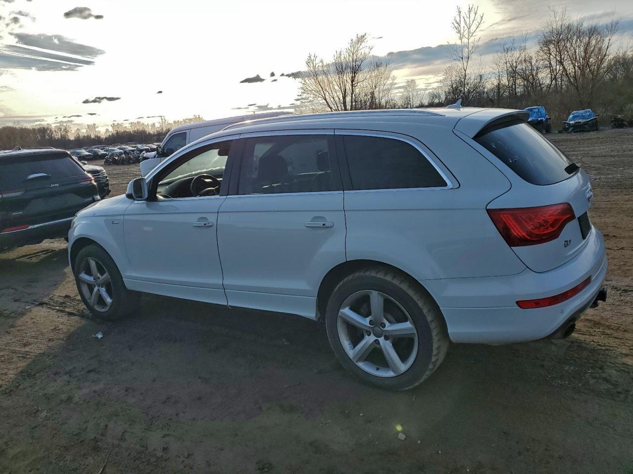 2013 AUDI Q7