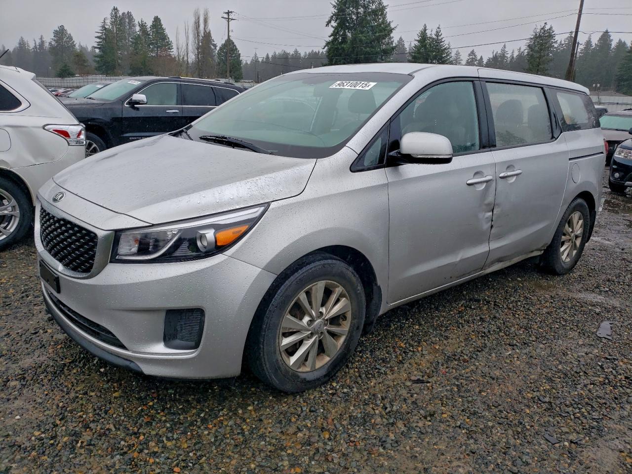2016 KIA SEDONA