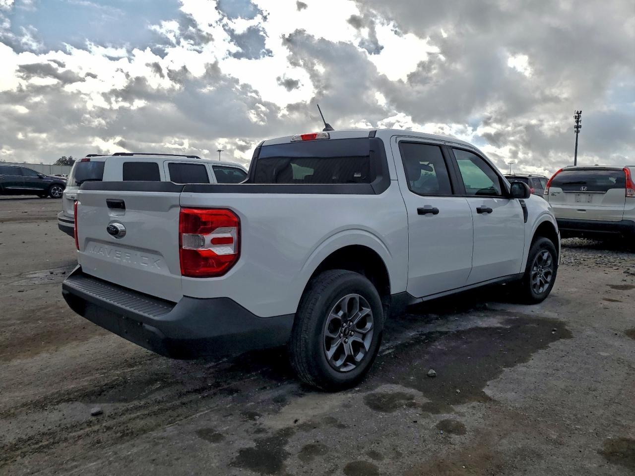 2022 FORD Maverick