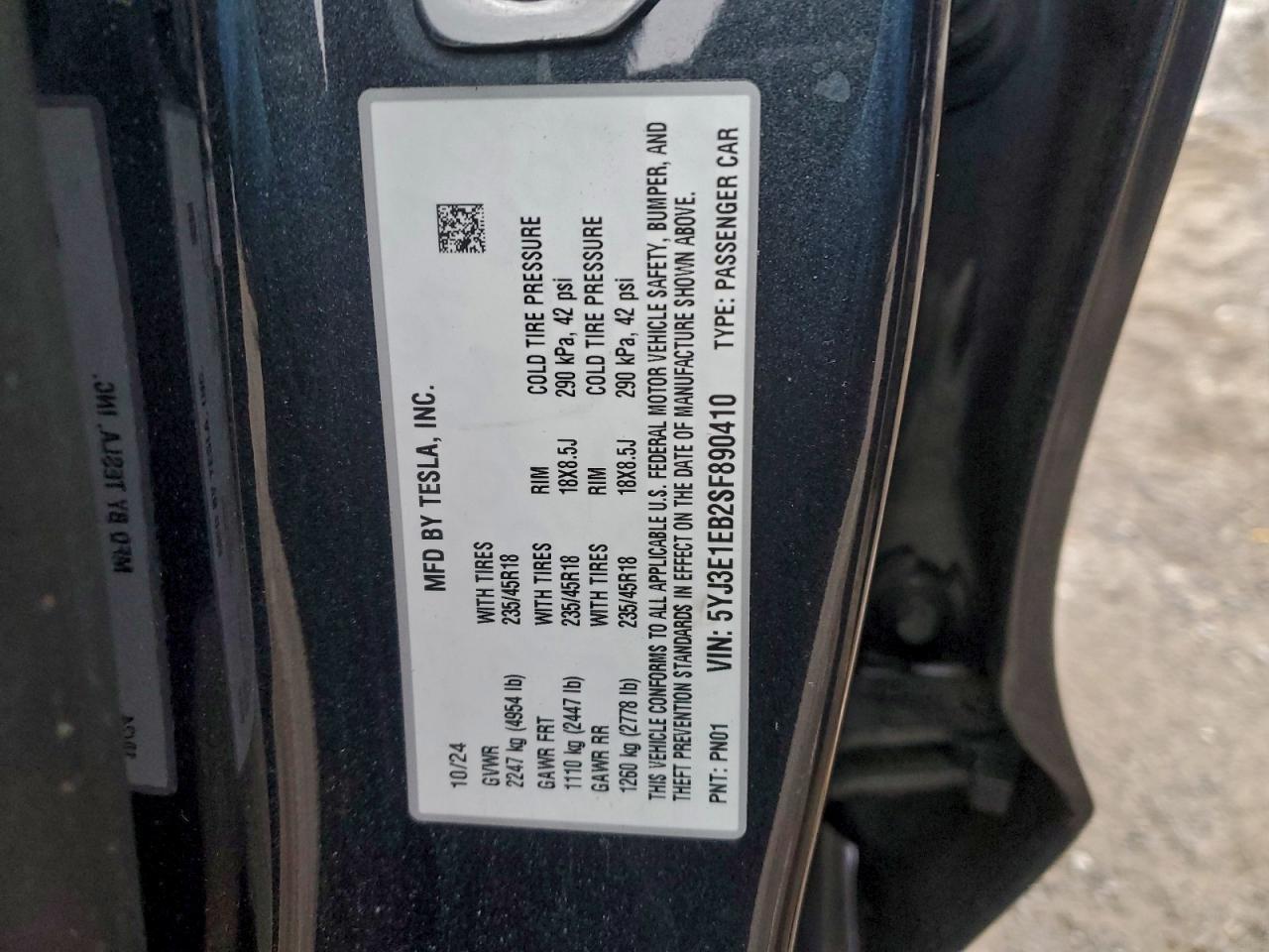 2025 TESLA MODEL 3