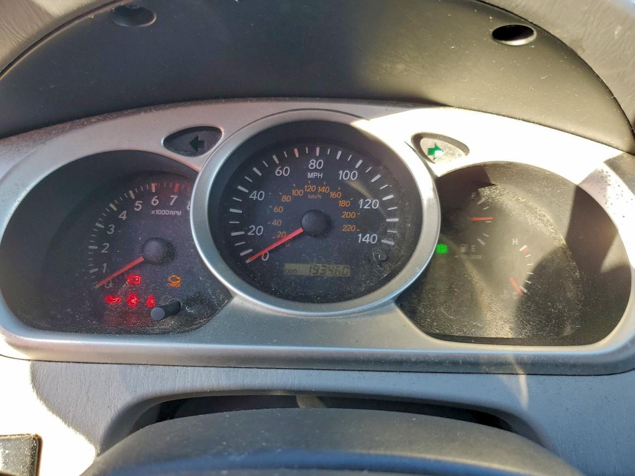 2005 TOYOTA HIGHLANDER