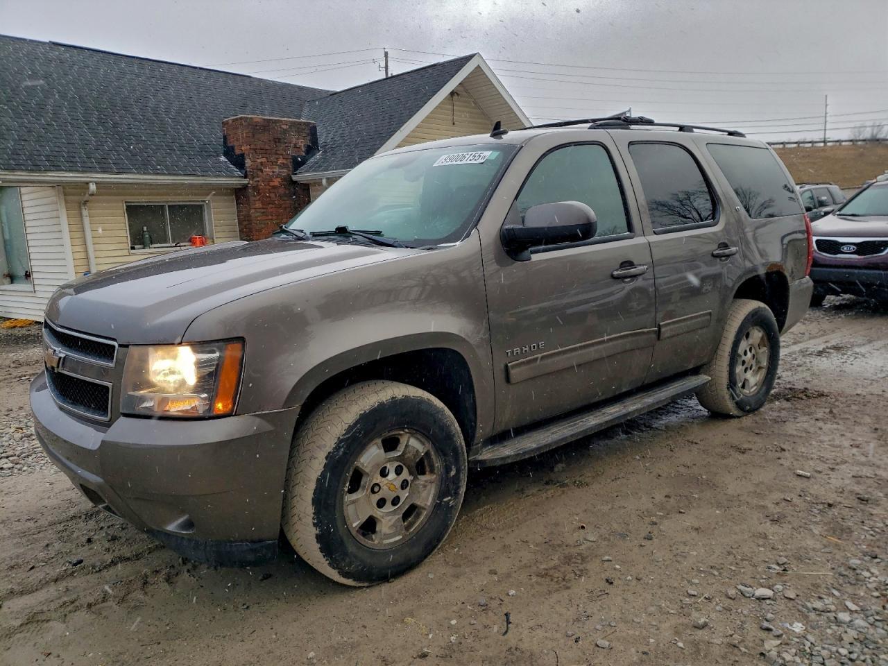 2011 CHEVROLET Tahoe