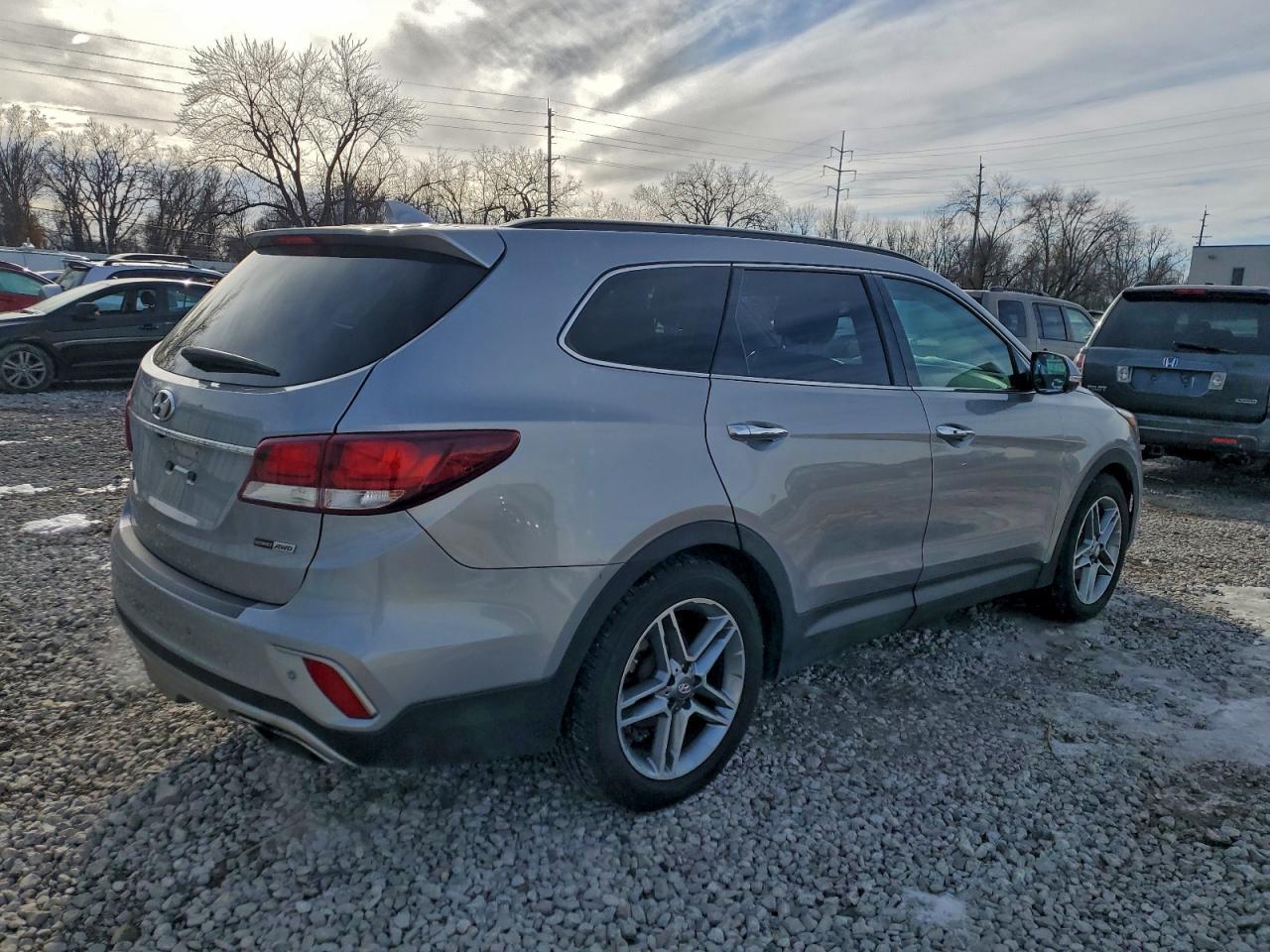 2017 HYUNDAI SANTA FE