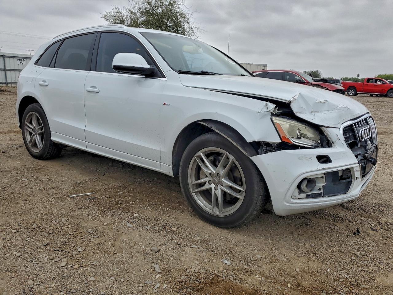 2014 AUDI Q5