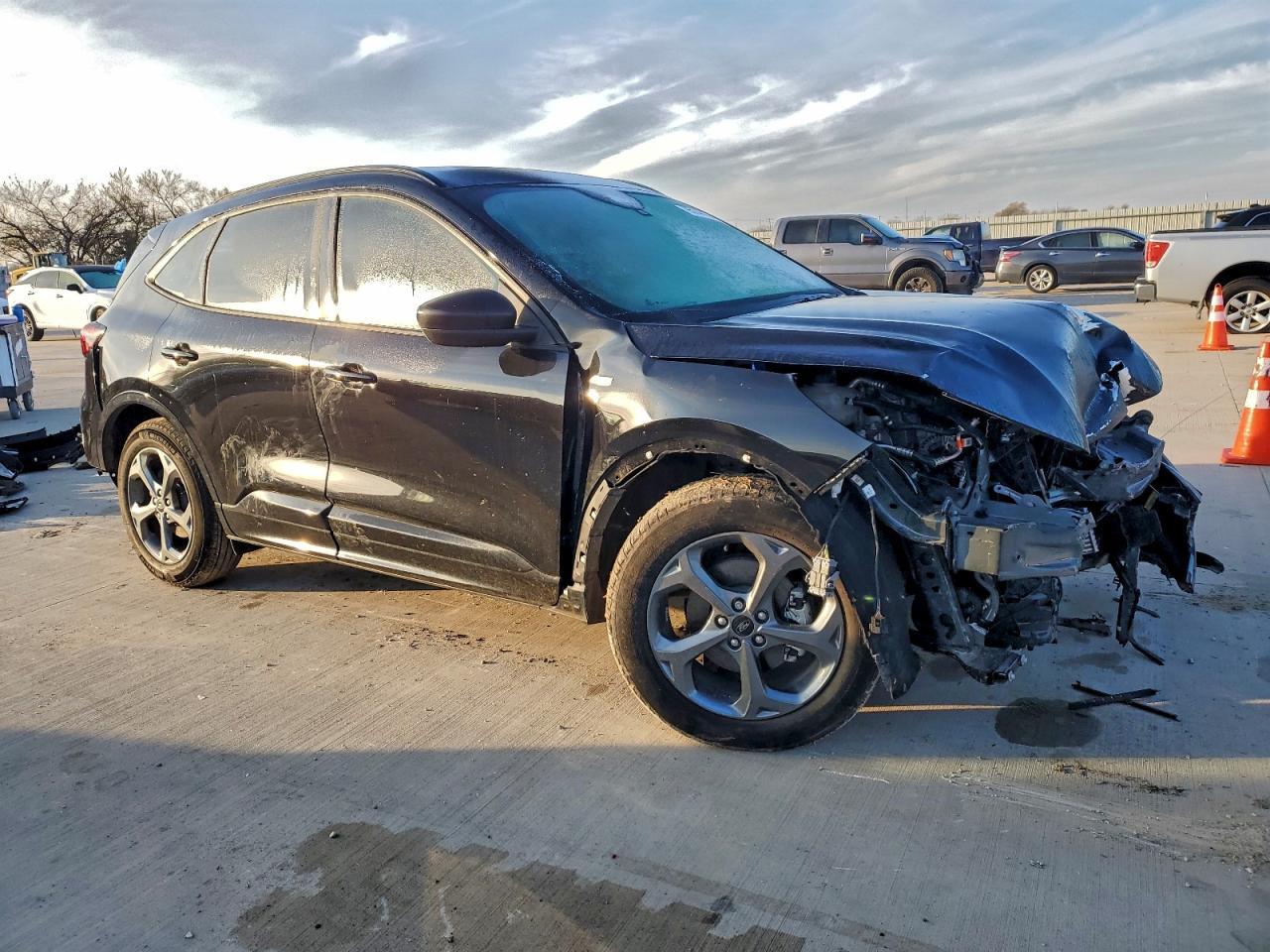 2024 FORD ESCAPE