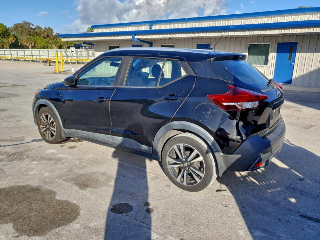 2018 NISSAN KICKS