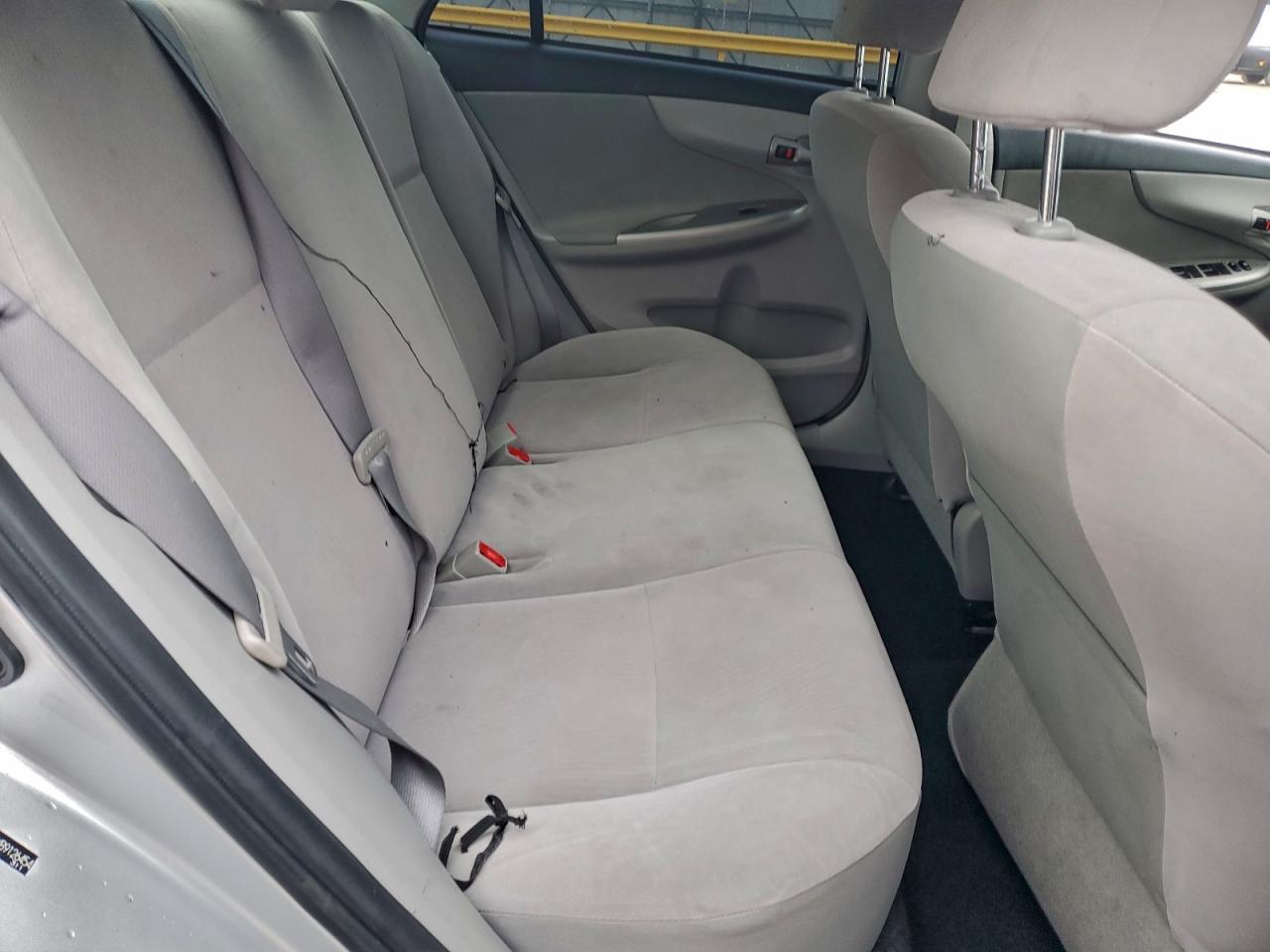 2011 TOYOTA COROLLA