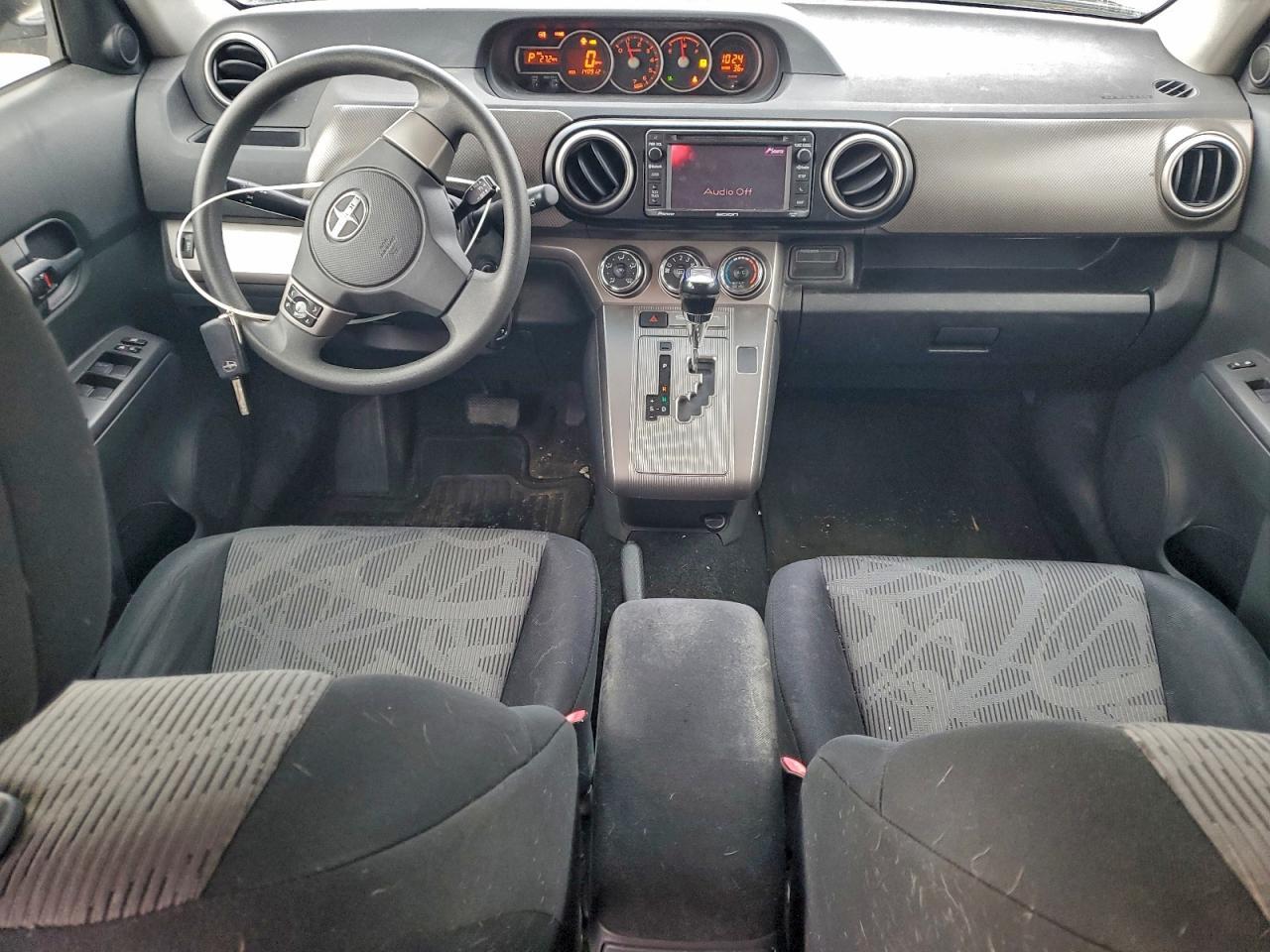 2013 TOYOTA SCION