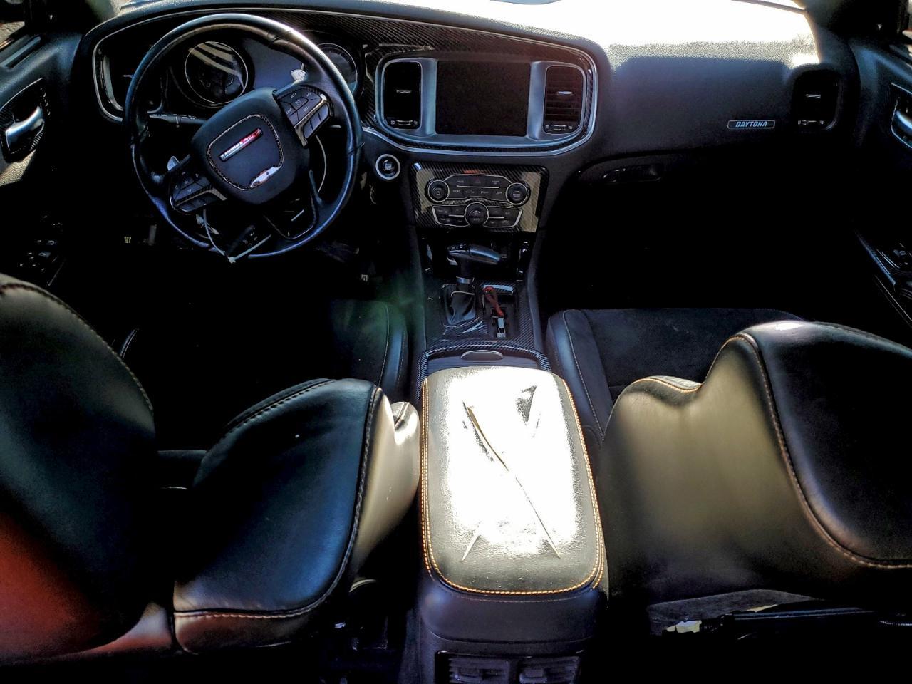 2017 DODGE CHARGER