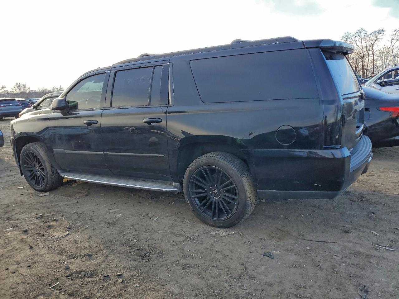 2015 CADILLAC Escalade ESV