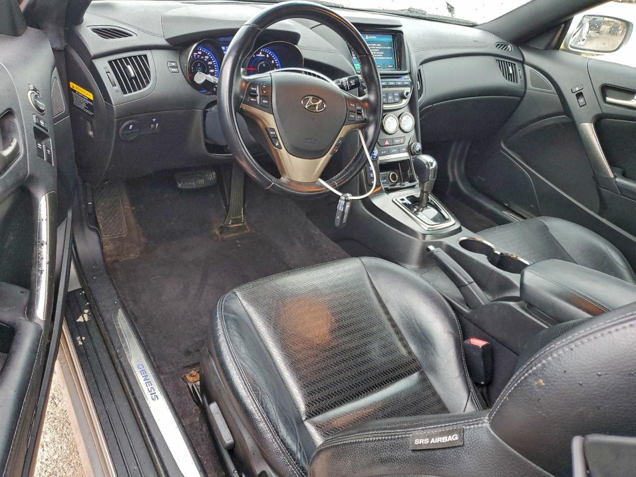 2013 HYUNDAI GENESIS