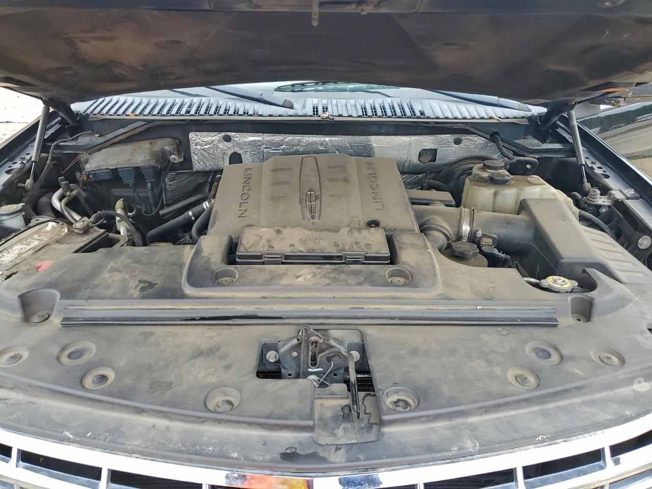 2012 LINCOLN Navigator