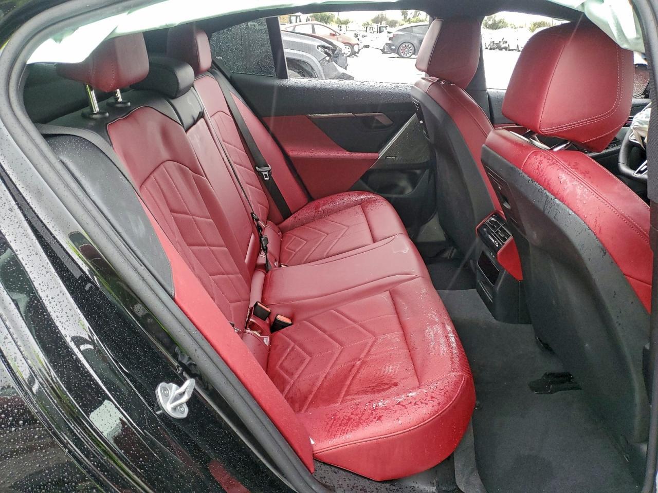 2026 BMW i5