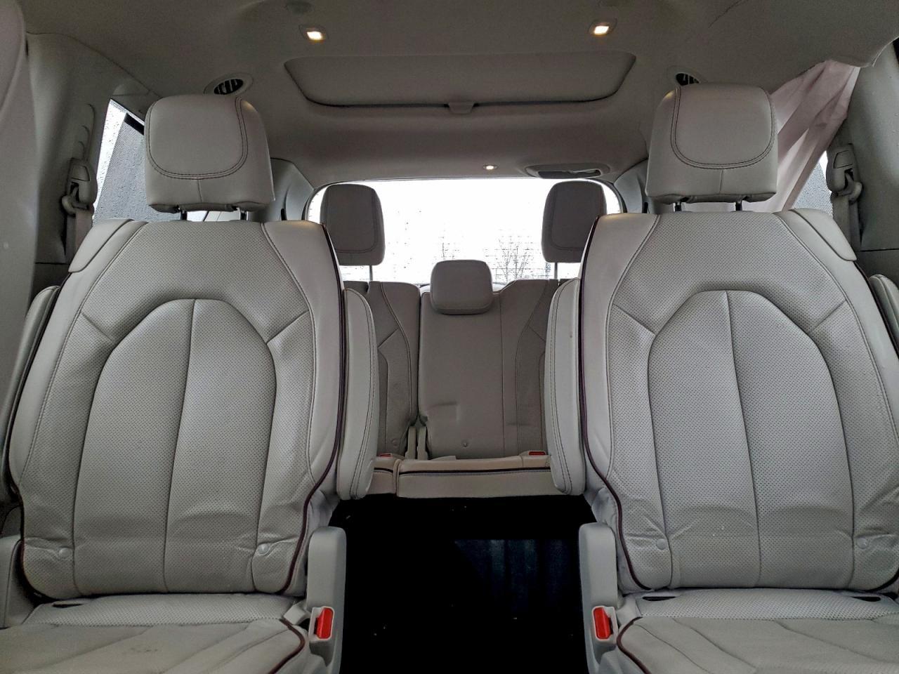 2020 CHRYSLER Pacifica
