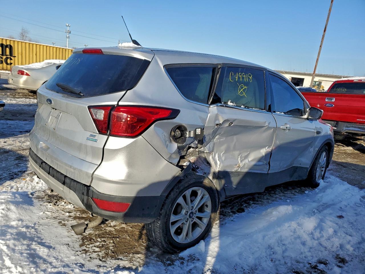 2019 FORD ESCAPE