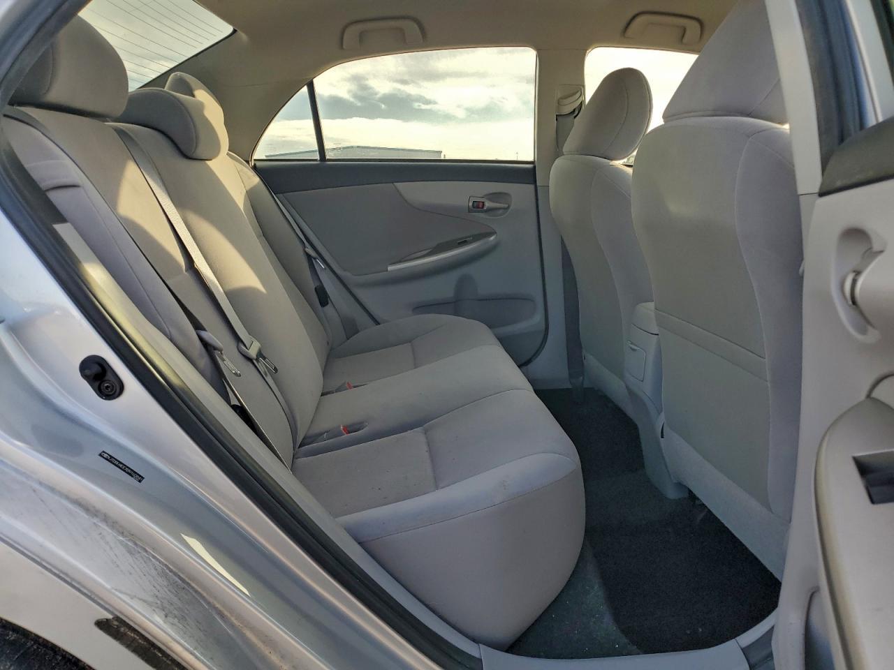 2011 TOYOTA COROLLA