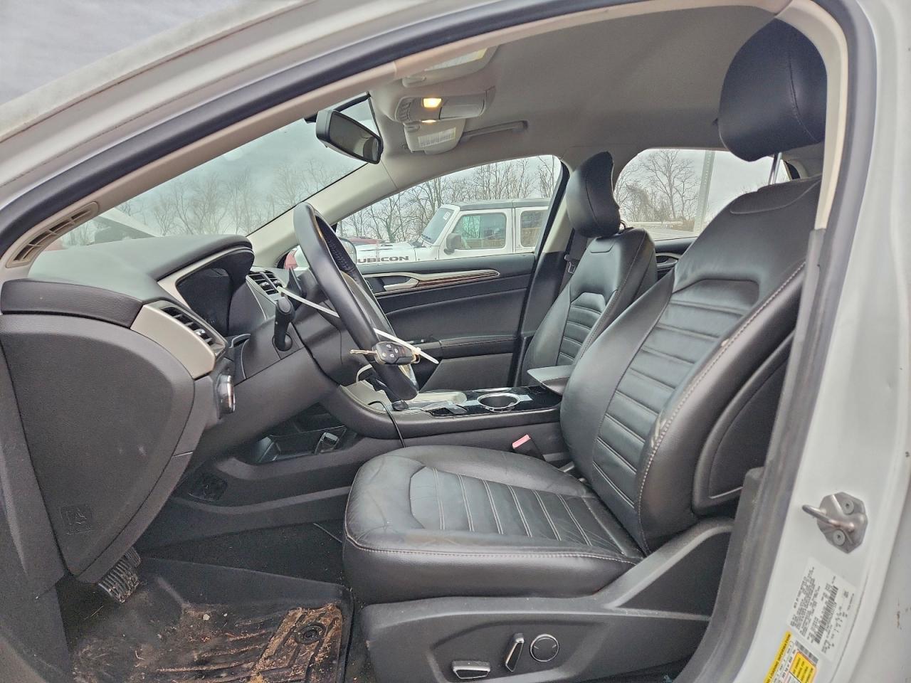 2013 FORD FUSION