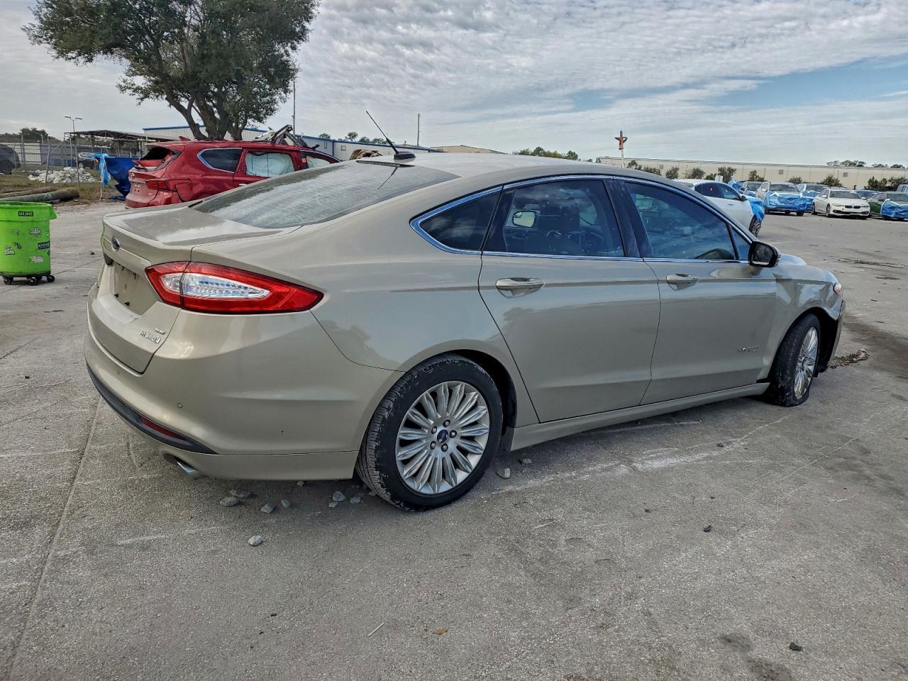 2015 FORD FUSION