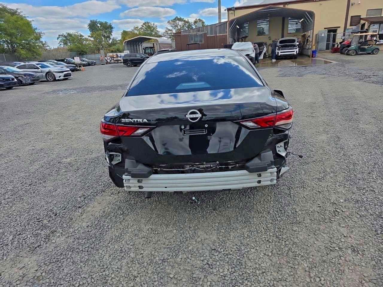 2024 NISSAN SENTRA