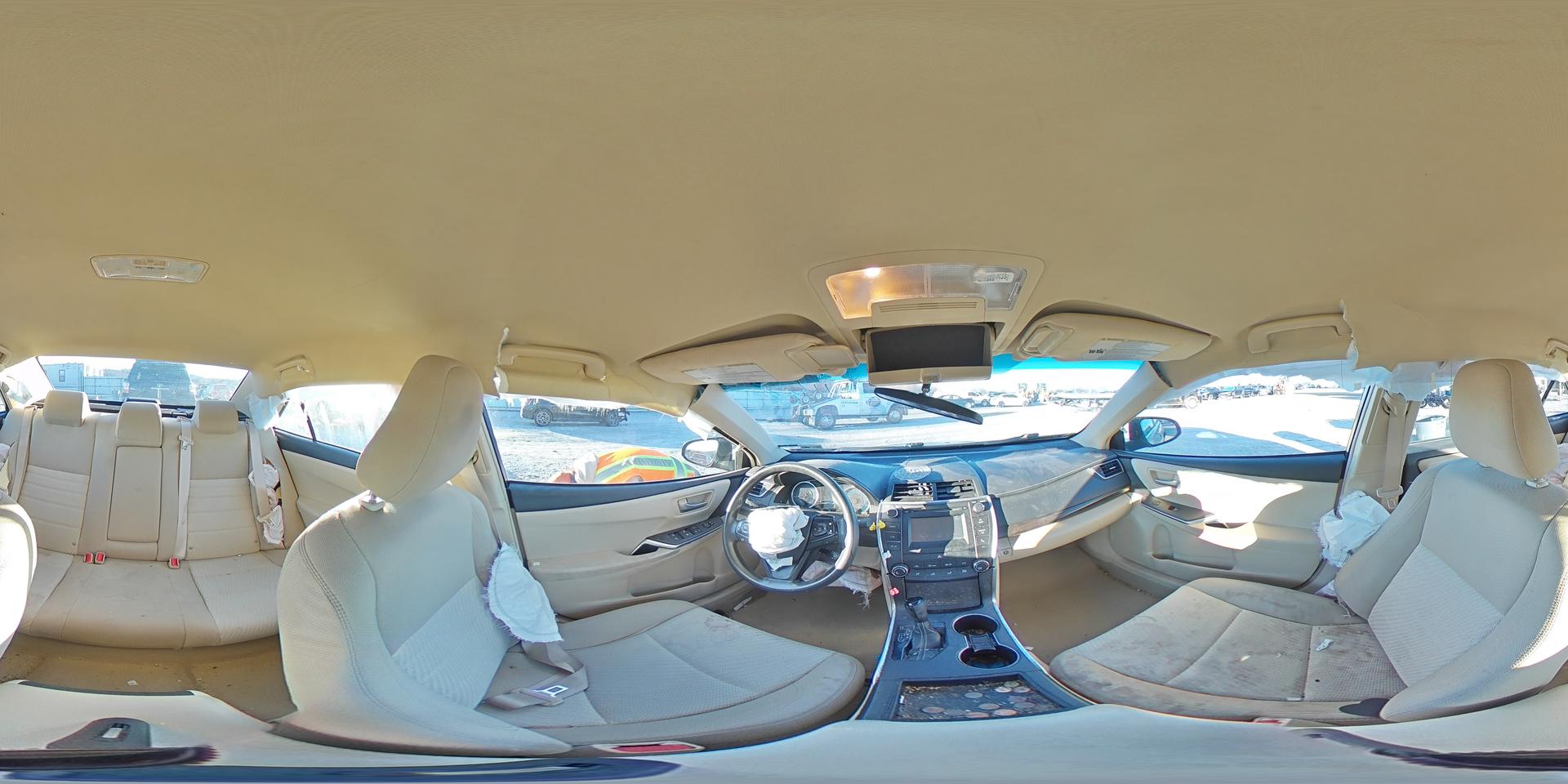 2016 TOYOTA CAMRY