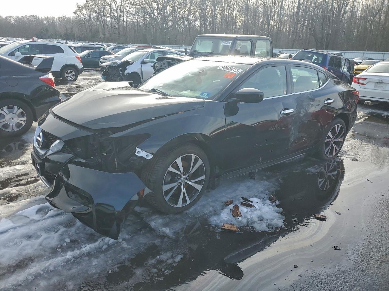 2016 NISSAN Maxima