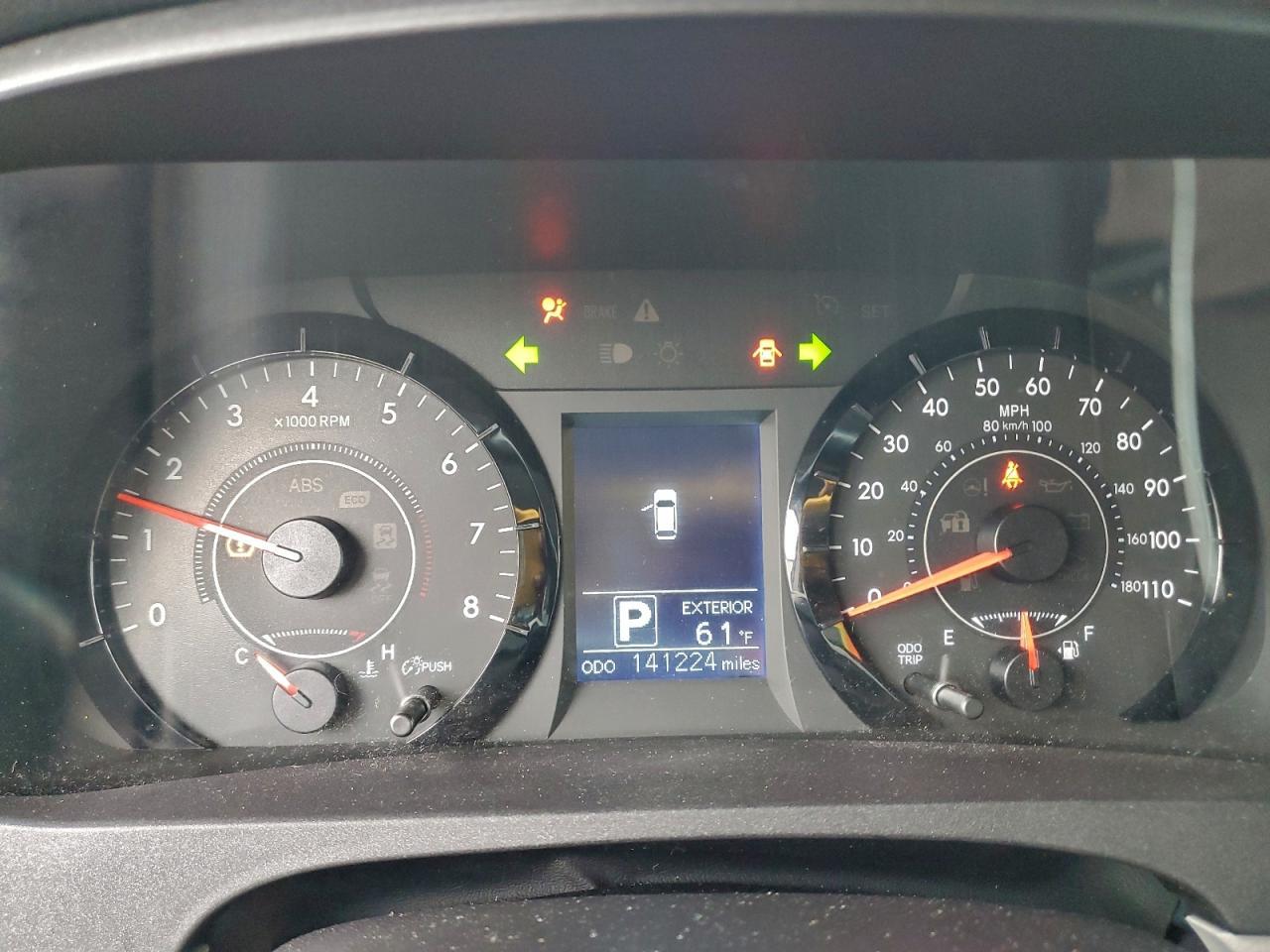 2015 TOYOTA SIENNA