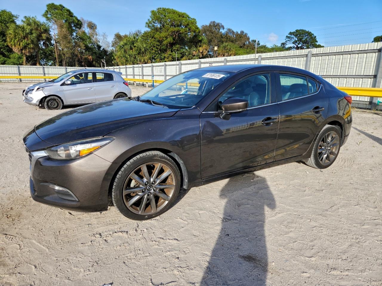 2018 MAZDA 3
