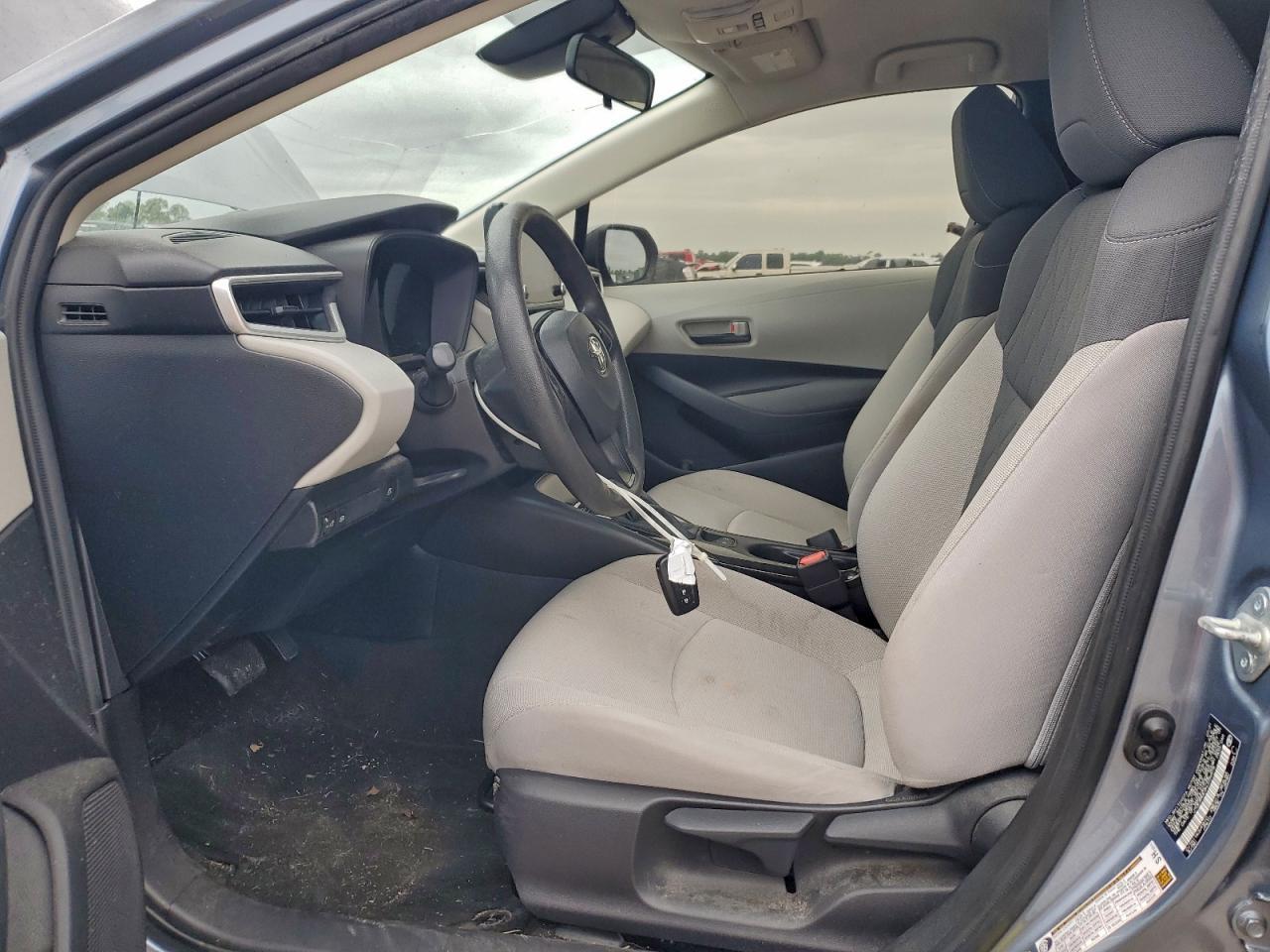 2022 TOYOTA COROLLA