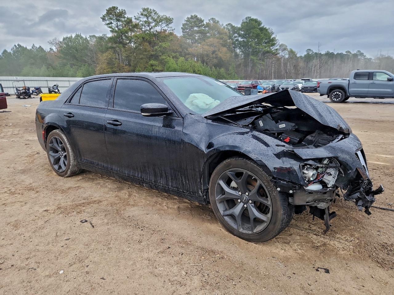 2022 CHRYSLER 300
