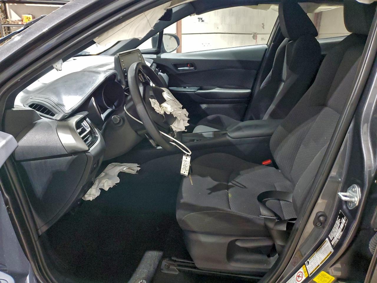 2019 TOYOTA C-HR