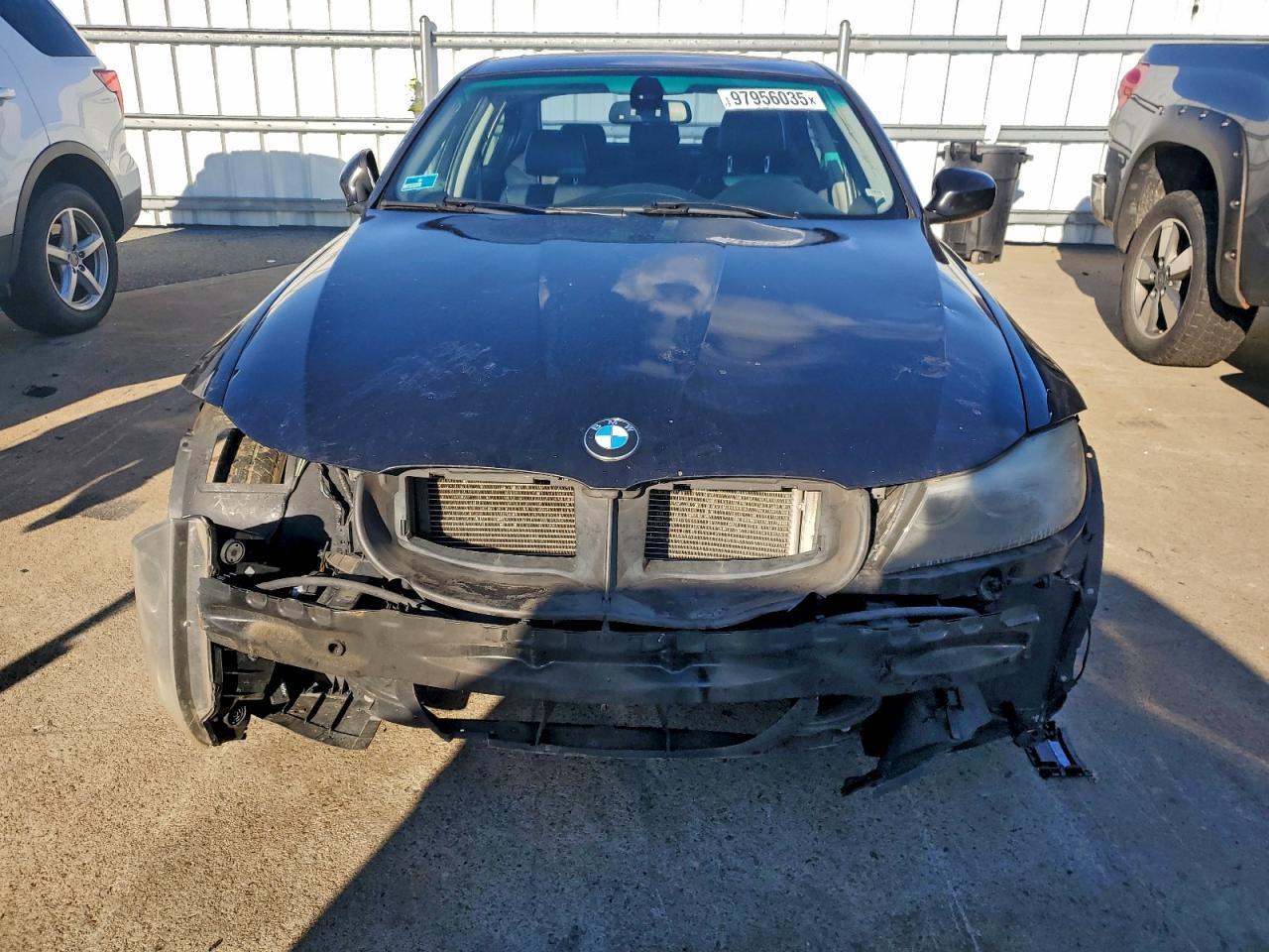 2011 BMW 3 SERIES