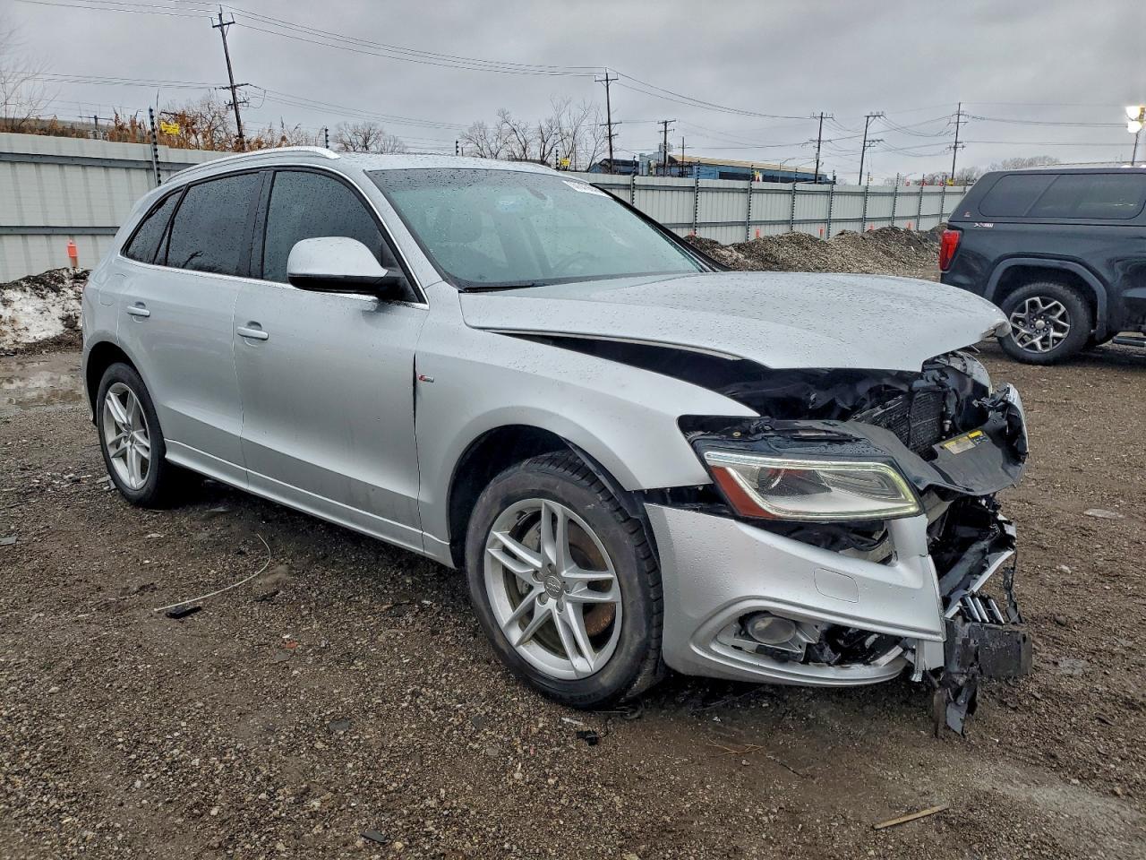 2014 AUDI Q5