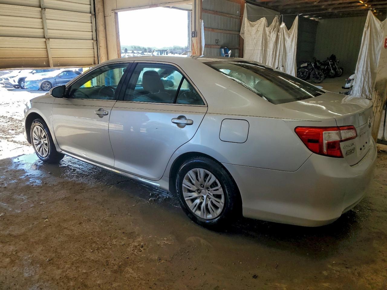 2012 TOYOTA CAMRY