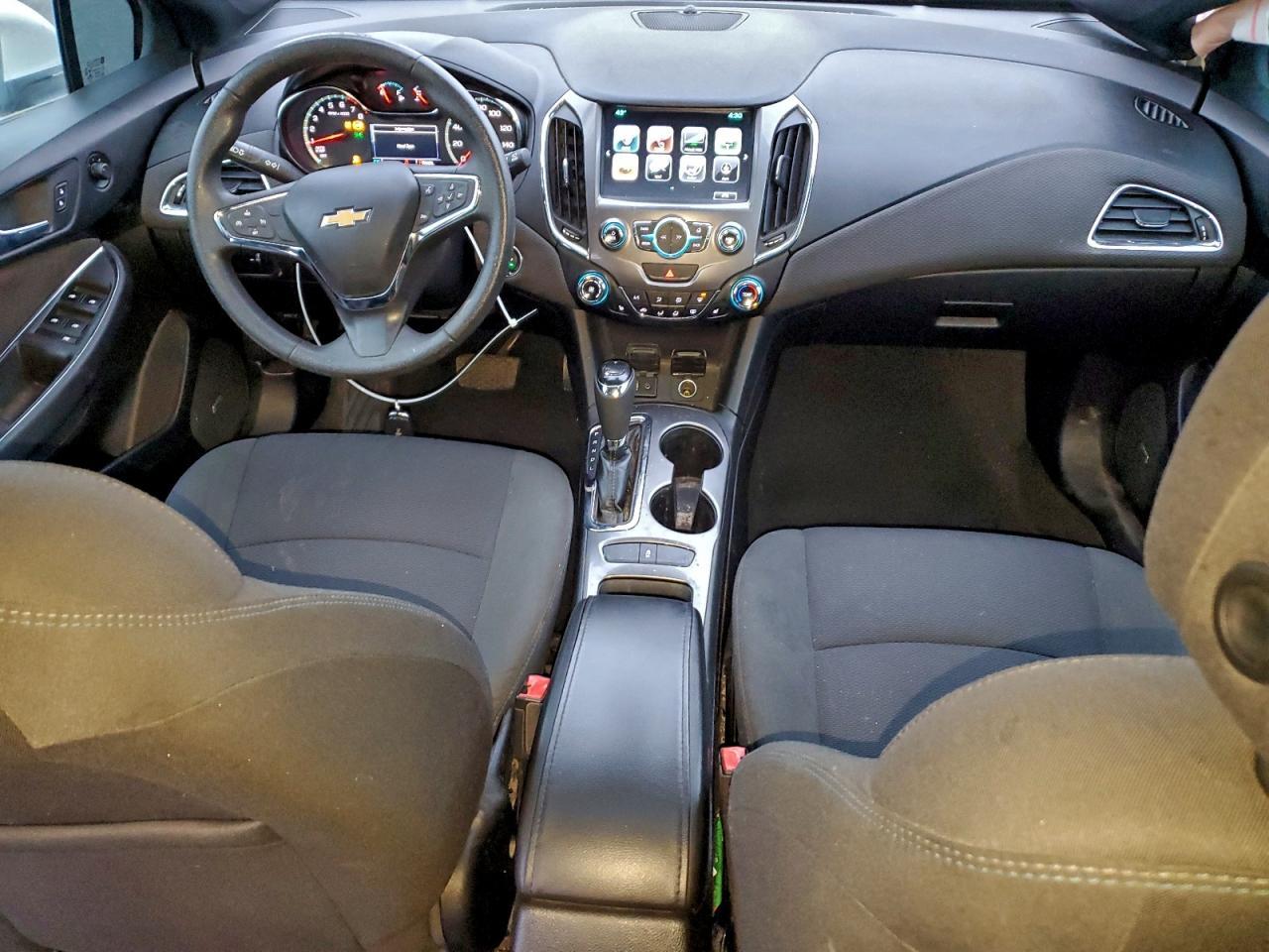 2017 CHEVROLET CRUZE