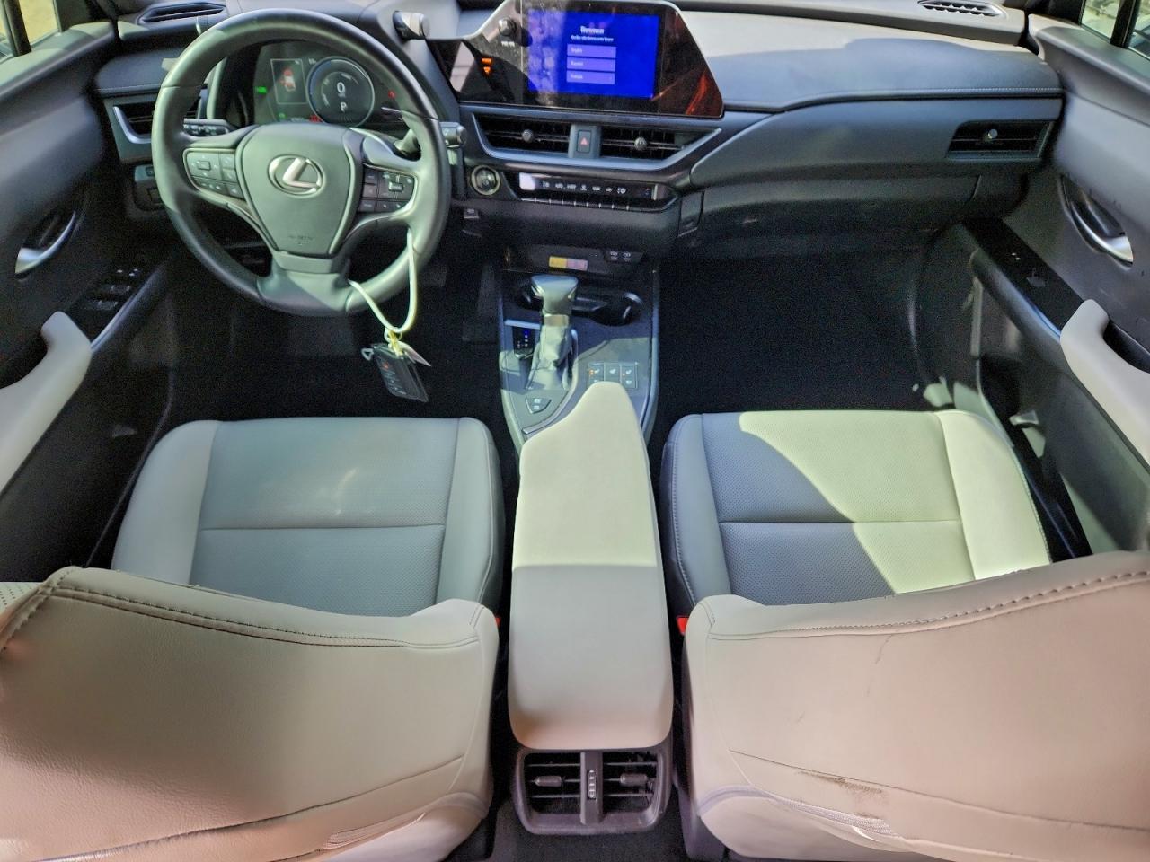 2023 LEXUS UX 250H