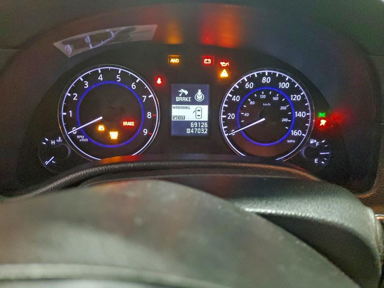 2012 INFINITI G37