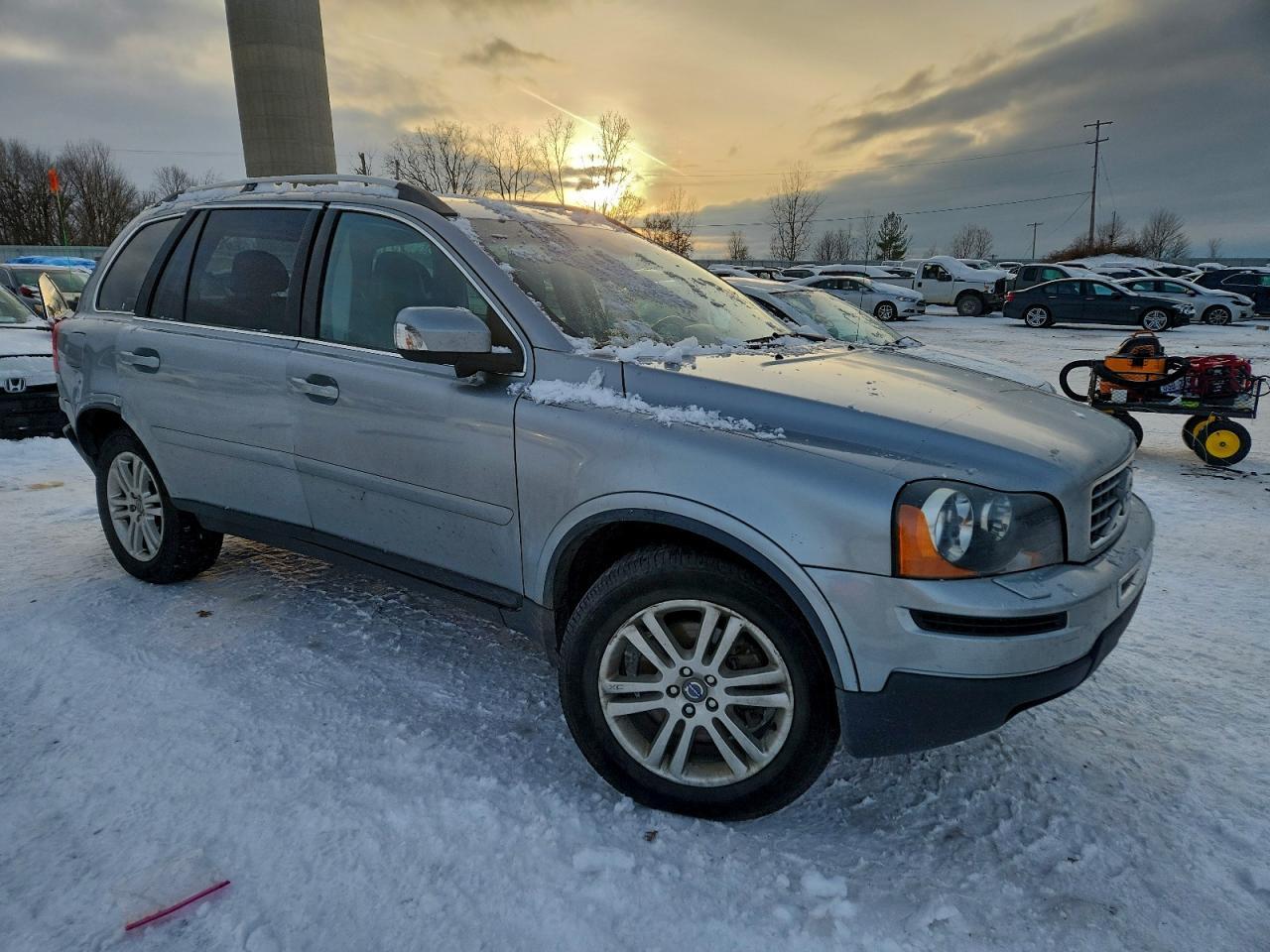 2011 VOLVO XC90