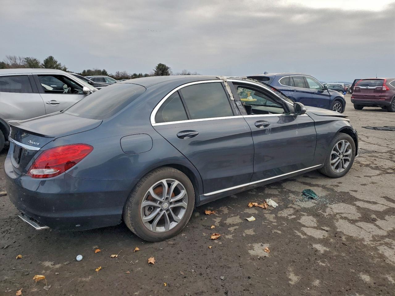 2016 MERCEDES-BENZ C-CLASS