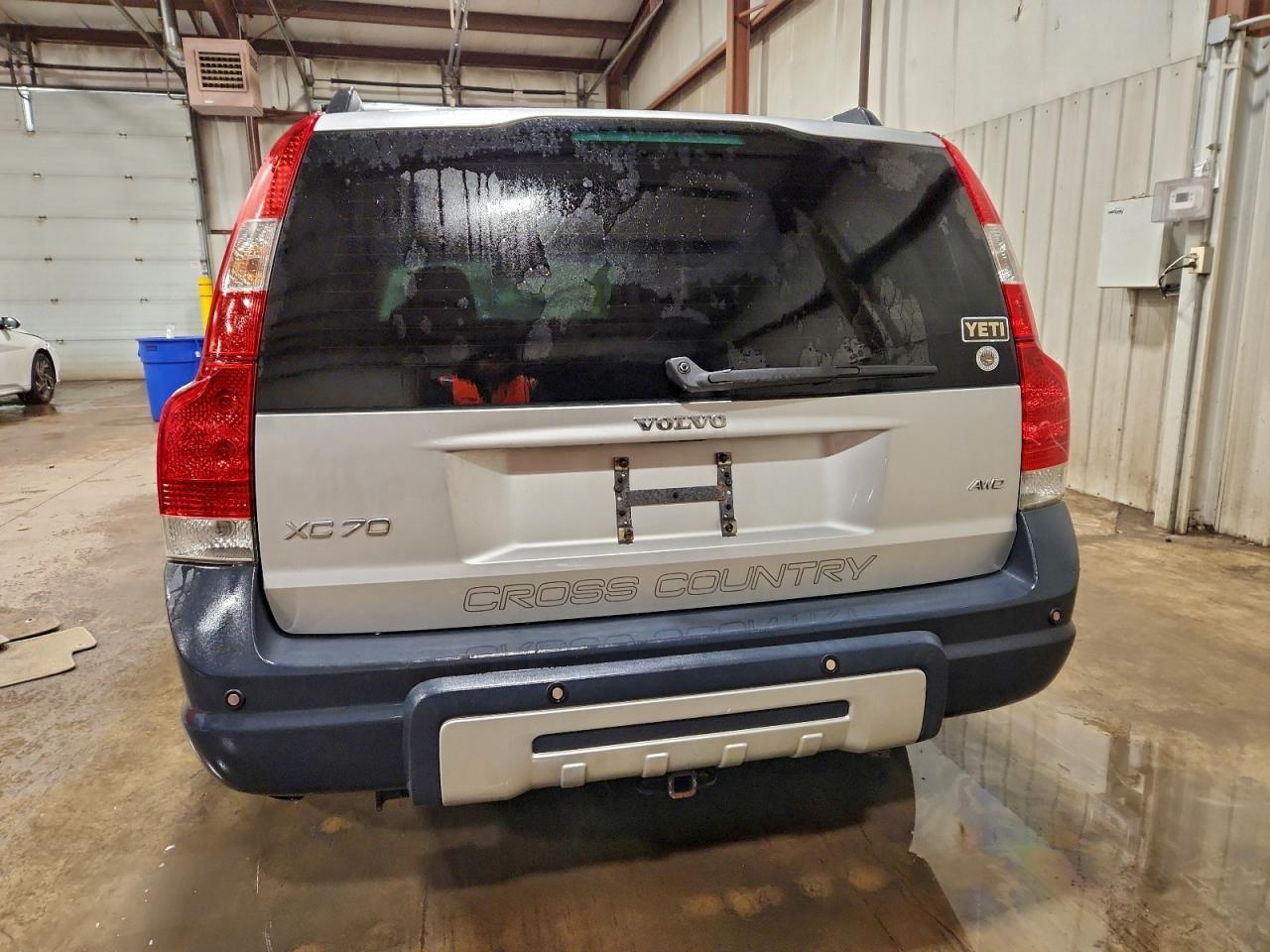 2006 VOLVO XC70