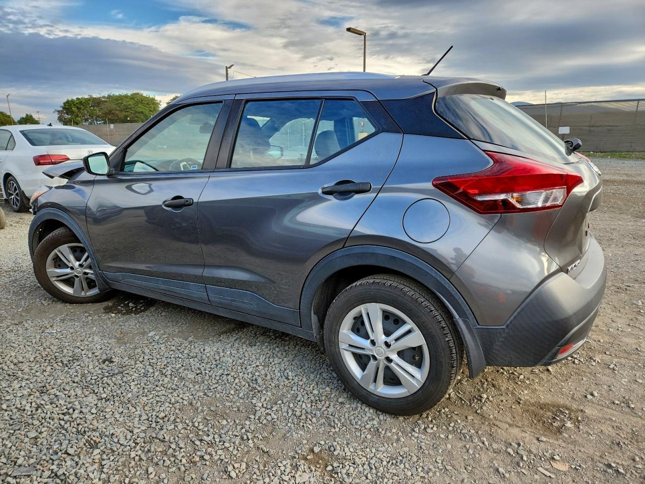 2019 NISSAN KICKS