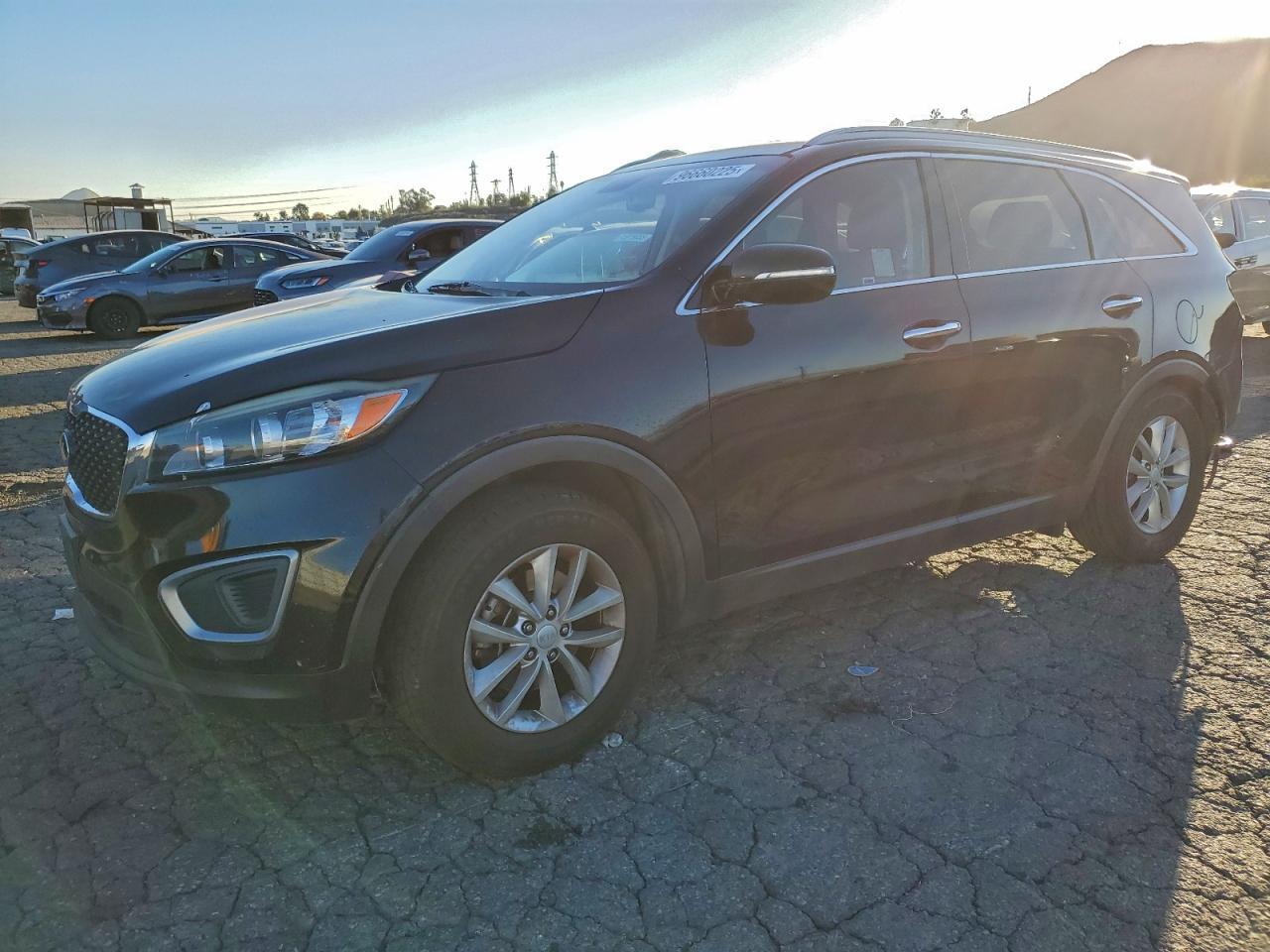 2016 KIA SORENTO
