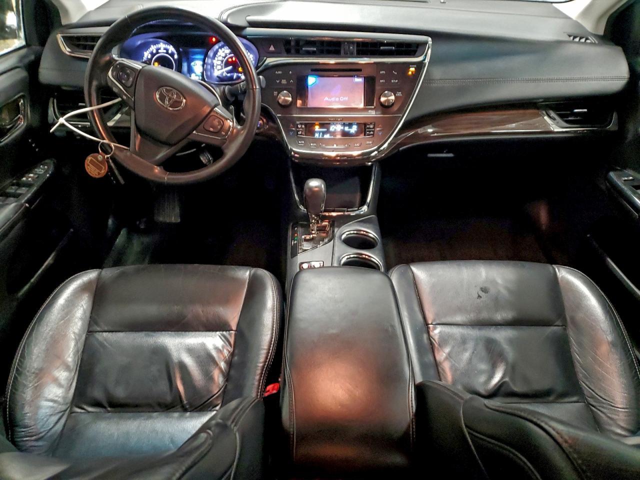 2013 TOYOTA Avalon