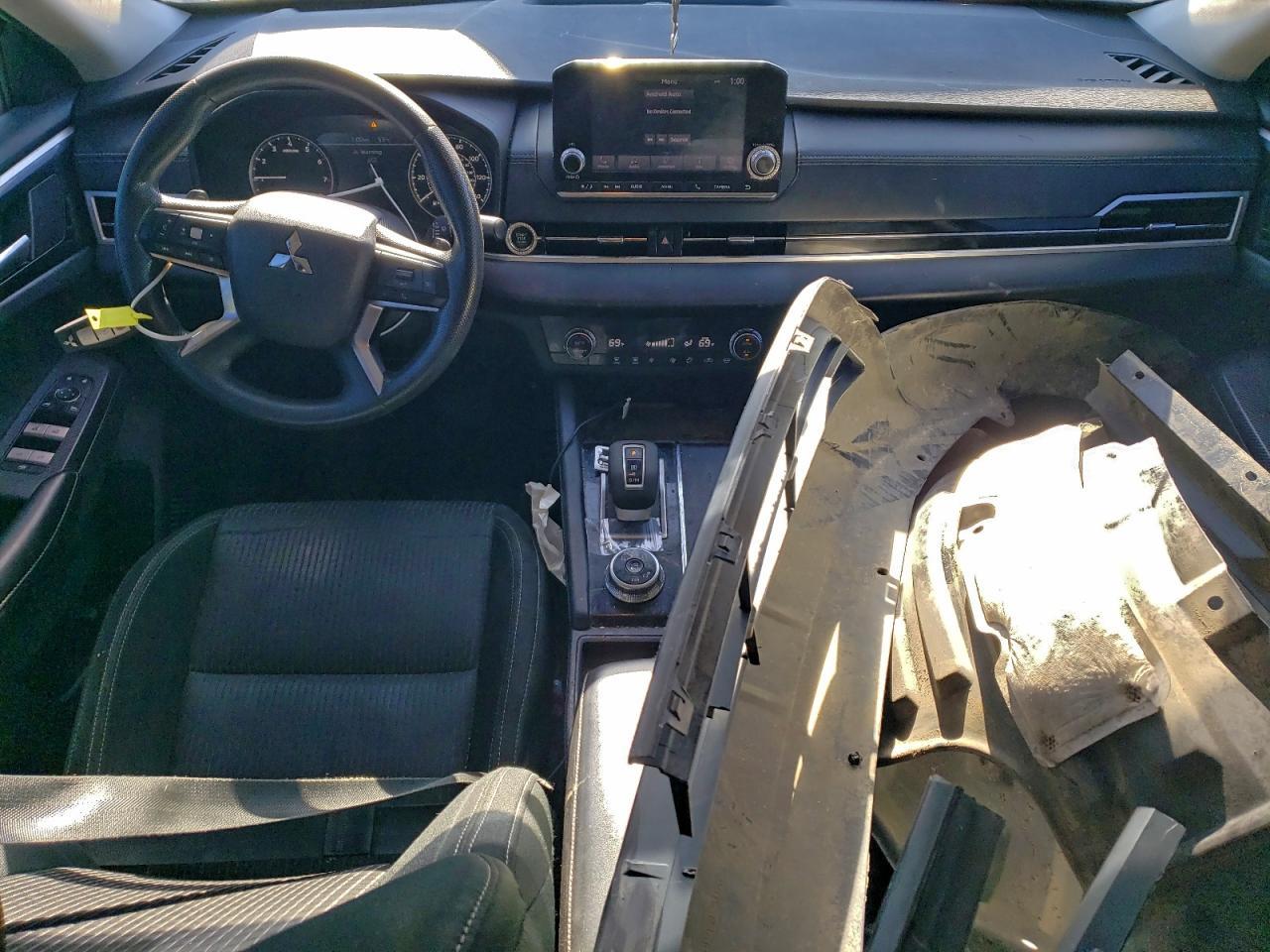 2022 MITSUBISHI outlander